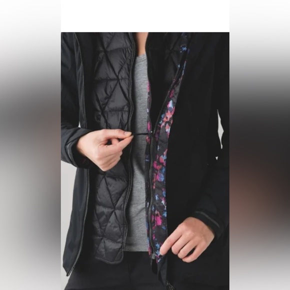 Lululemon Four The Helluvit size 4
Black/Dandy Digie Multi Liner Coat - Picture 4 of 15